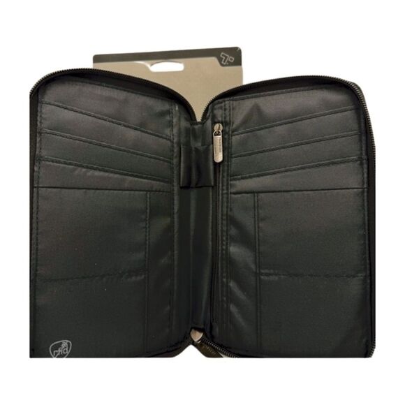 TRAVELON RFID Blocking Multi-Passport Holder, Black, bag, - Picture 6 of 12